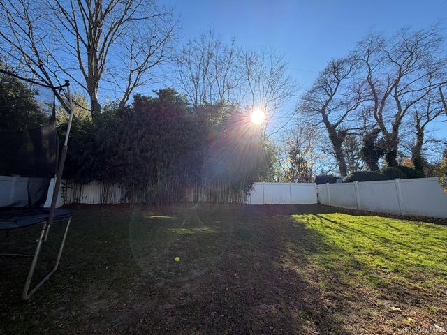 23 Arizona Avenue, Syosset, NY 11791