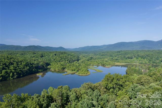 23 Mountain Parkway, Mill Spring, NC 28756