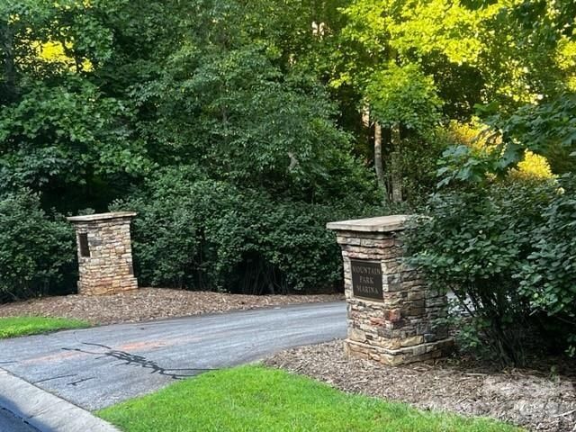 23 Mountain Parkway, Mill Spring, NC 28756