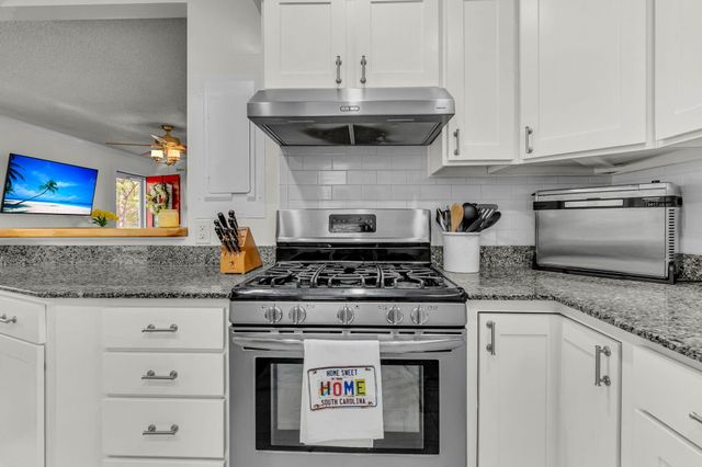 1178 Leesville Street, North Charleston, SC 29405