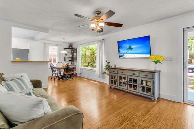 1178 Leesville Street, North Charleston, SC 29405