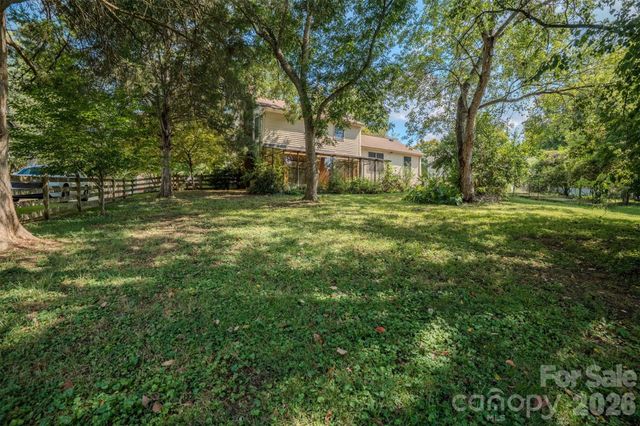 6516 Brynwood Drive, Charlotte, NC 28226