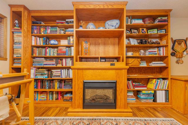 1625 35th Avenue S, Fargo, ND 58104