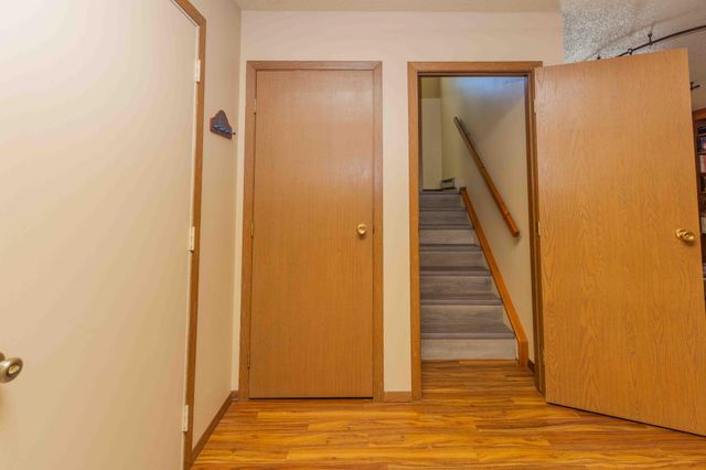 1625 35th Avenue S, Fargo, ND 58104