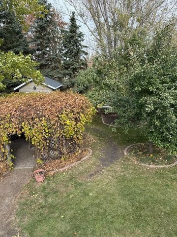 1625 35th Avenue S, Fargo, ND 58104