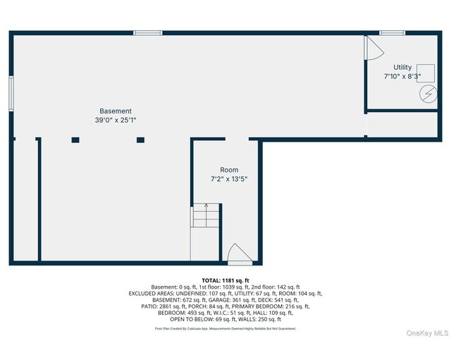 6 1st Avenue, Holtsville, NY 11742