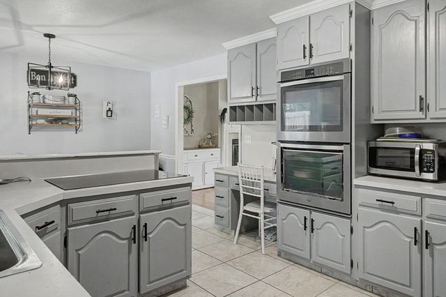 9917 Shore Drive, Soddy Daisy, TN 37379