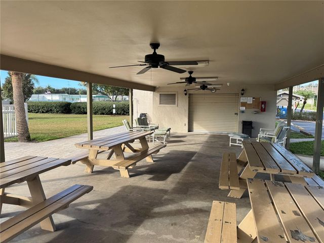 2131 RIDGE ROAD S 105, Largo, FL 33778