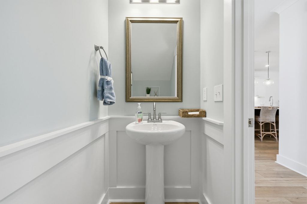 Image 20 of property listing at 224 Crosswick Street, Summerville, SC 29483