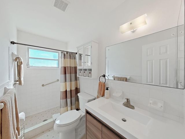 2417 PERSIAN DRIVE 51, Clearwater, FL 33763