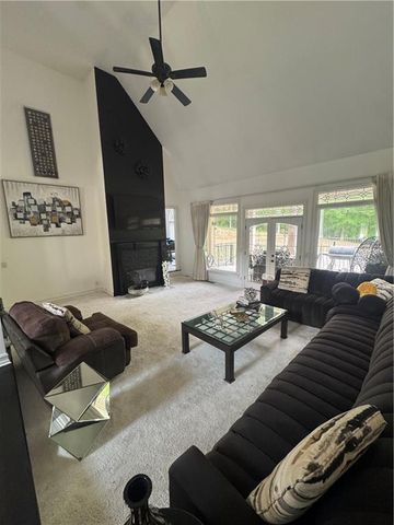 4690 Hamden Forest Drive SW, Atlanta, GA 30331