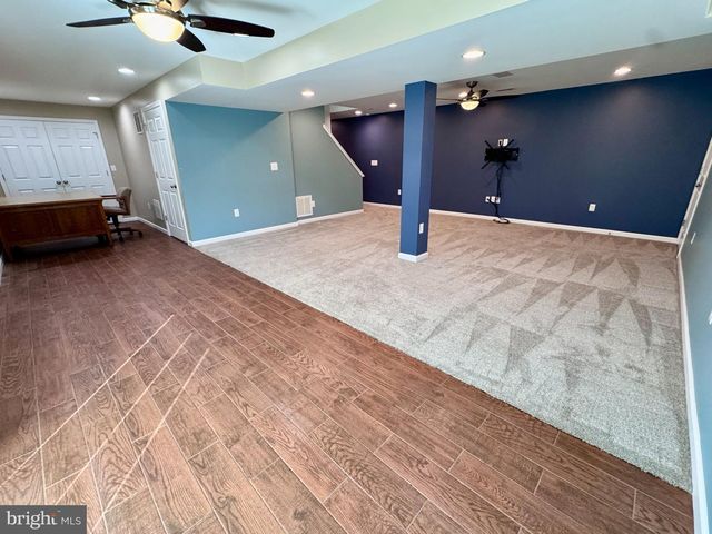 19 MONTGOMERY DR, Stafford, VA 22556