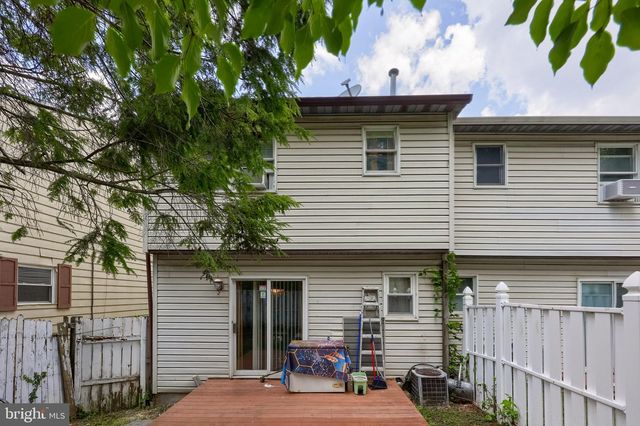 1326 FAIRVIEW ST, Reading, PA 19602