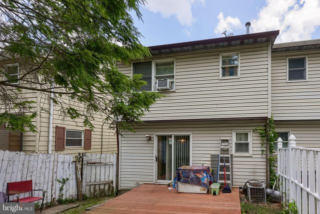 1326 FAIRVIEW ST, Reading, PA 19602