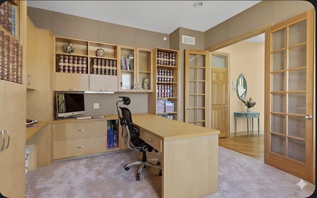19115 Vogel Farm Trail, Eden Prairie, MN 55347