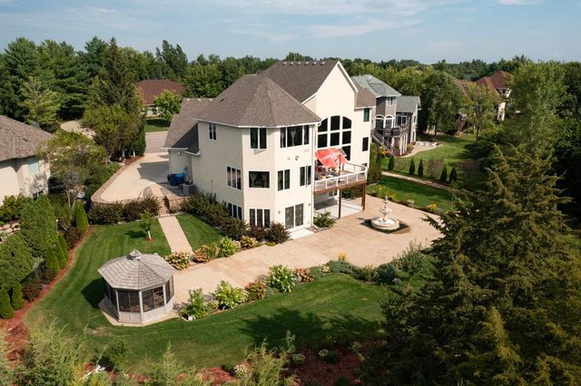 19115 Vogel Farm Trail, Eden Prairie, MN 55347
