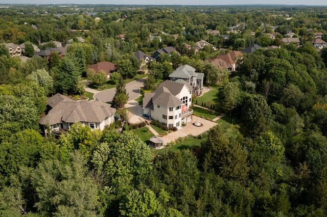 19115 Vogel Farm Trail, Eden Prairie, MN 55347