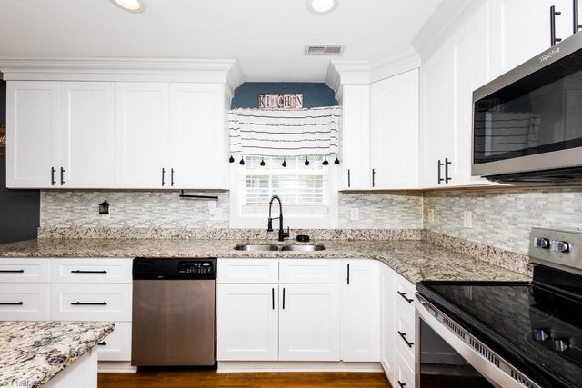 108 Sparrow Road, Eden, NC 27288