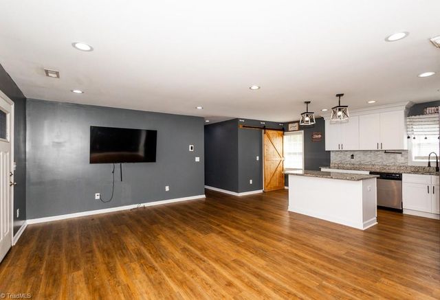108 Sparrow Road, Eden, NC 27288