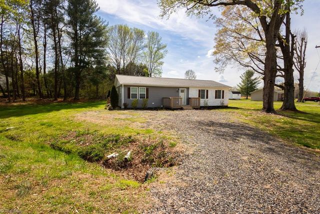 108 Sparrow Road, Eden, NC 27288