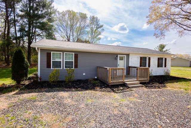 108 Sparrow Road, Eden, NC 27288
