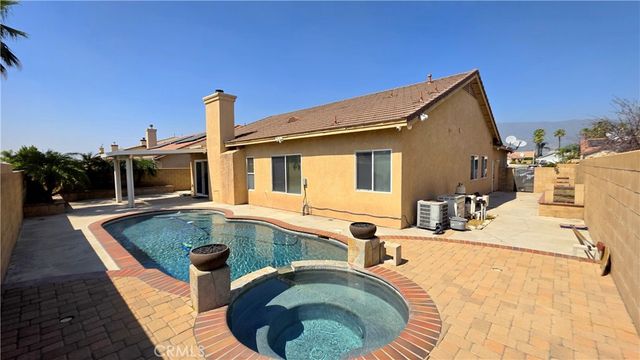 14655 Arizona Street, Fontana, CA 92336