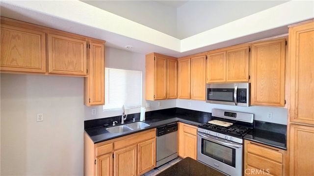 14655 Arizona Street, Fontana, CA 92336