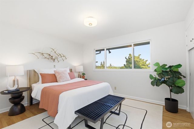 16532 34th Avenue NE, Lake Forest Park, WA 98155