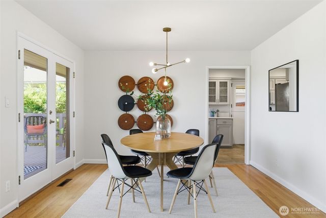 16532 34th Avenue NE, Lake Forest Park, WA 98155