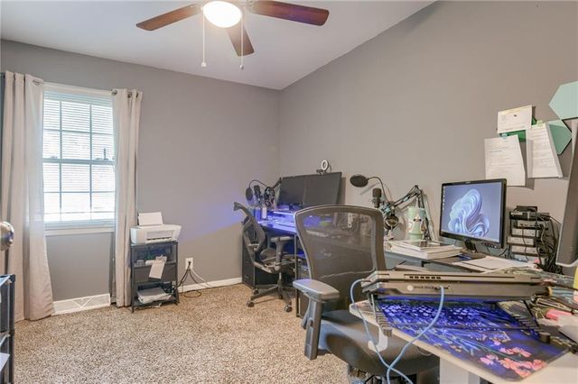 5637 N Smalley Avenue, Kansas City, MO 64119