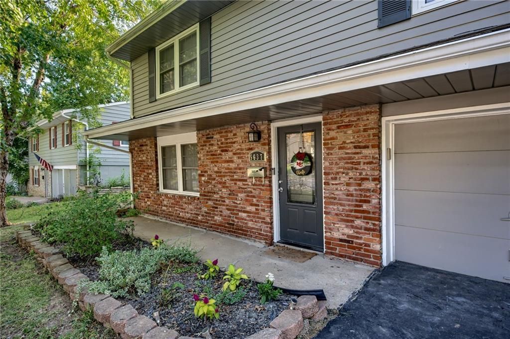 5637 N Smalley Avenue, Kansas City, MO 64119