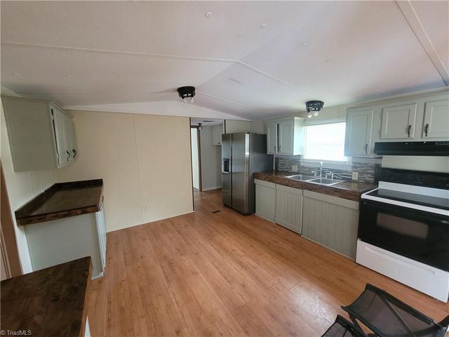 157 College Village Drive, Eden, NC 27288