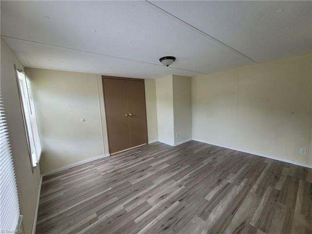157 College Village Drive, Eden, NC 27288