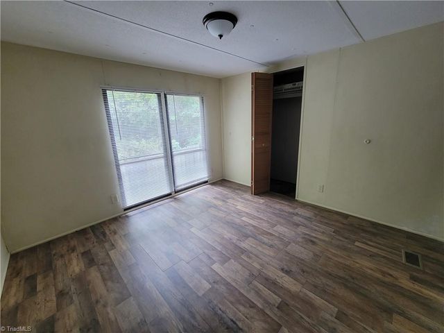 157 College Village Drive, Eden, NC 27288