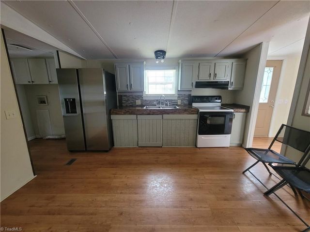 157 College Village Drive, Eden, NC 27288