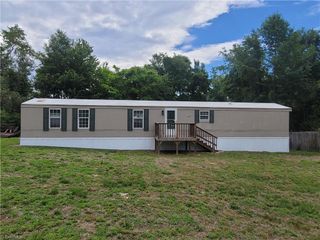 157 College Village Drive, Eden, NC 27288
