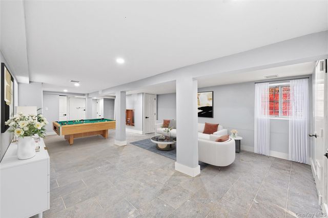 3226 Colden Avenue, Bronx, NY 10469