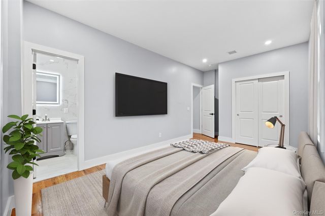 3226 Colden Avenue, Bronx, NY 10469