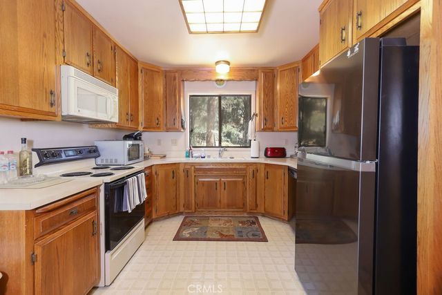 16413 Grizzly, Pine Mountain Club, CA 93222