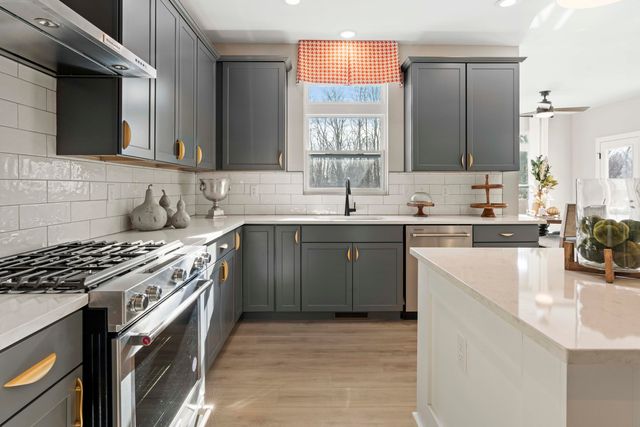 18852 Sapphire Street, Lowell, IN 46356