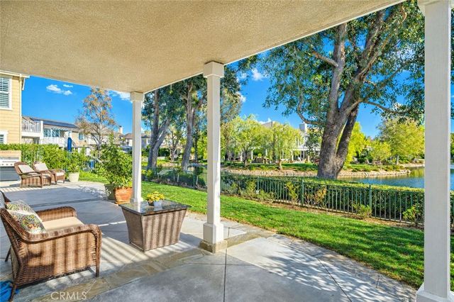 27053 Island Road, Valencia, CA 91355