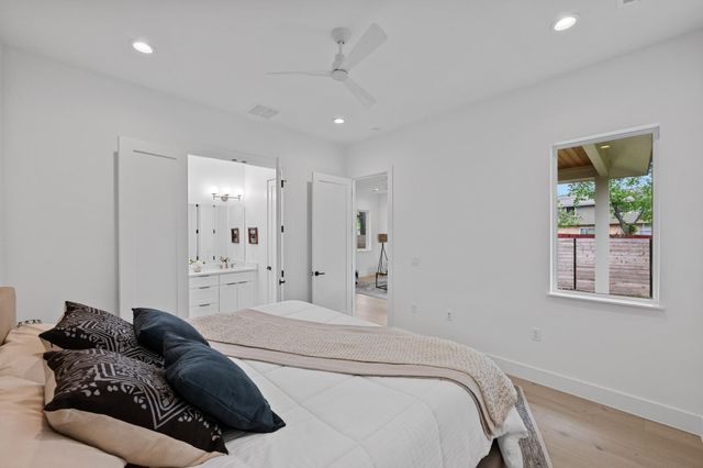 3614 Abbate CIR A, Austin, TX 78721