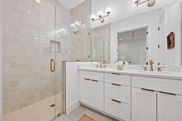 3614 Abbate CIR A, Austin, TX 78721