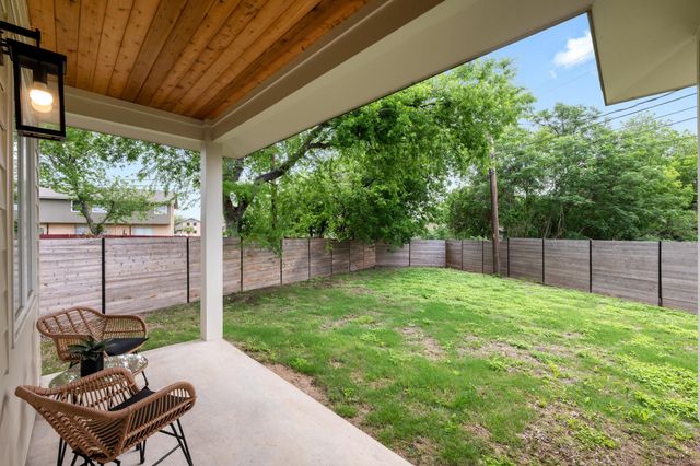 3614 Abbate CIR A, Austin, TX 78721