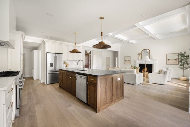 5824 Gallant Fox Lane, Plano, TX 75093