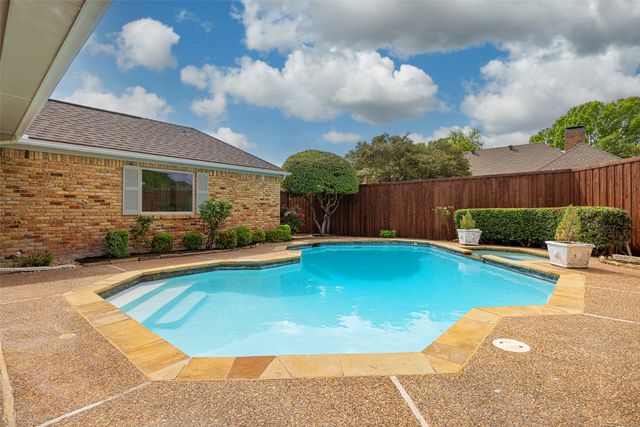 5824 Gallant Fox Lane, Plano, TX 75093