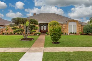 5824 Gallant Fox Lane, Plano, TX 75093