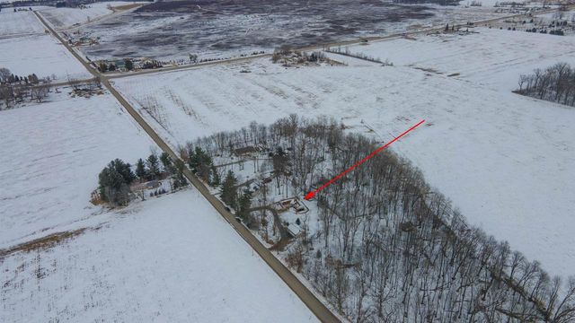 N1584 29TH LANE, Berlin, WI 54923