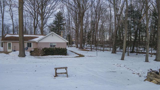 N1584 29TH LANE, Berlin, WI 54923