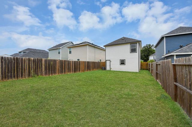 16923 Marie Village Drive, Conroe, TX 77306